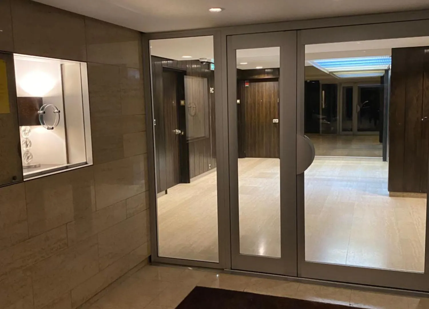 Appartement Studio 35 M2 Avec Terrasse Parijs